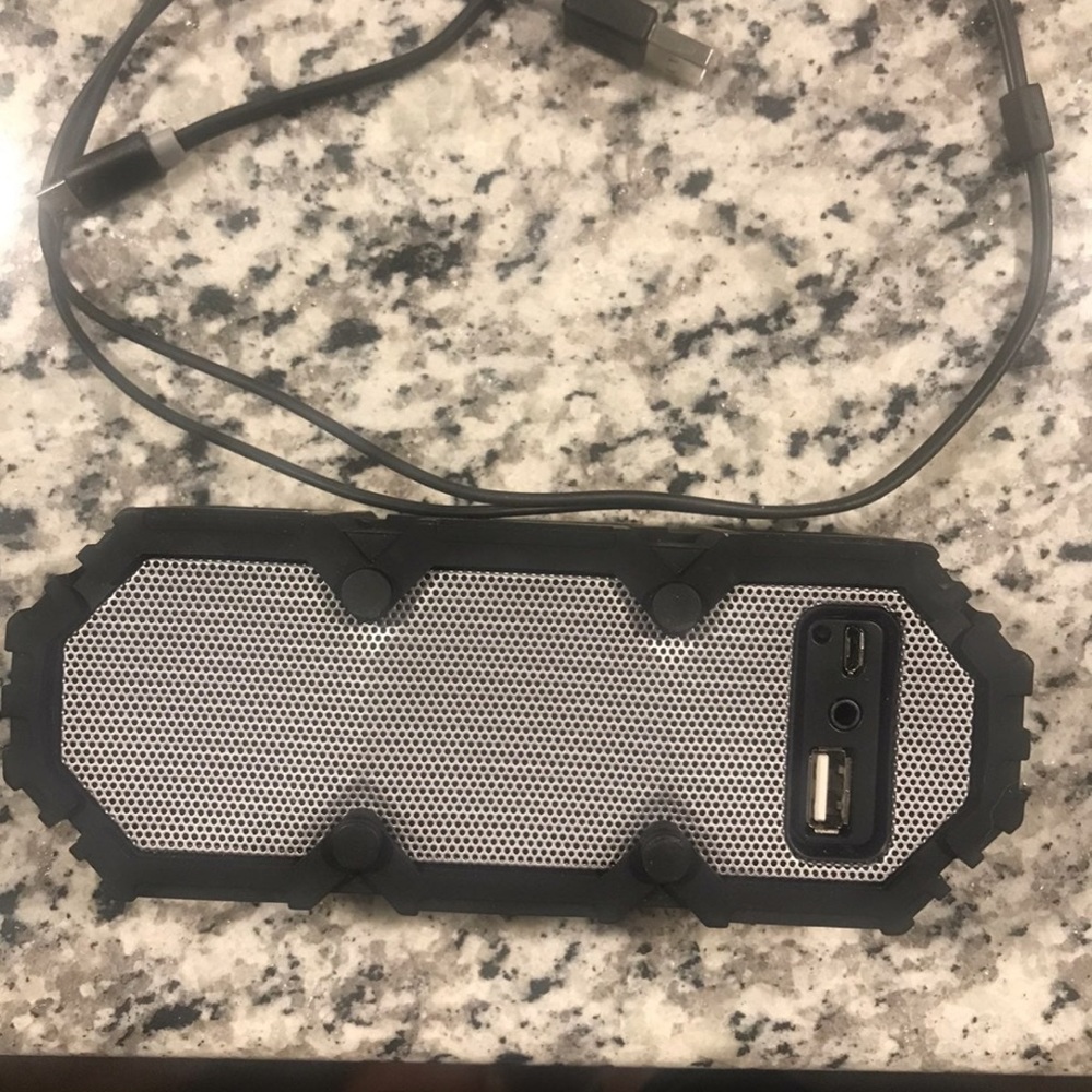 Altec mini life jacket speaker - Picture 4 of 5